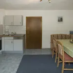 Haus Deiser 卡普尔